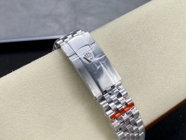 激安ロレックス着用イメージ